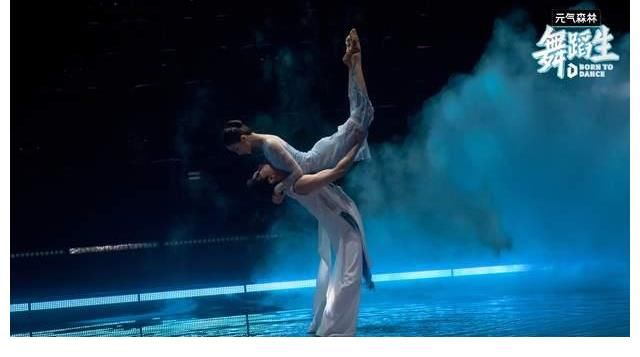 舞蹈生|《舞蹈生》第一期：用聲入人心的賽制做舞蹈風(fēng)暴，導(dǎo)師絕了