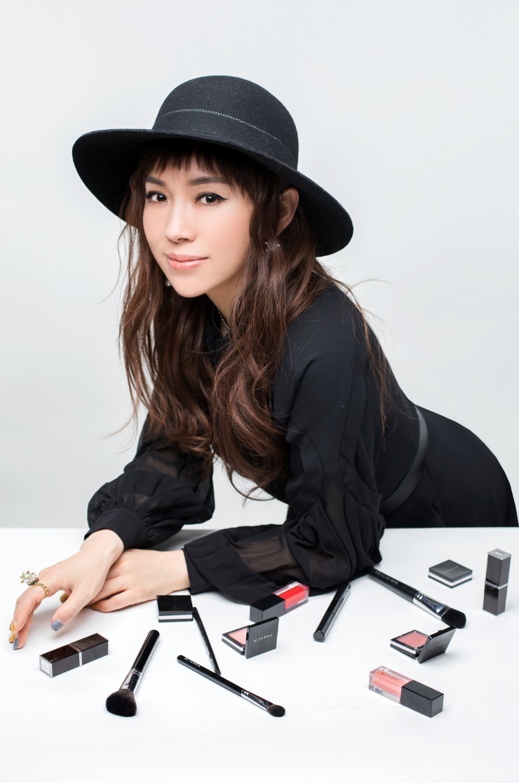 岳晓琳:圆脸、长脸、方形脸分别适合什么样的发型?