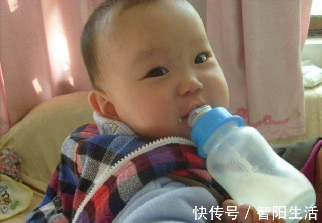 饮料|儿科医生孩子6岁之前,4种食物不能喂,太伤脾胃,家长要谨记