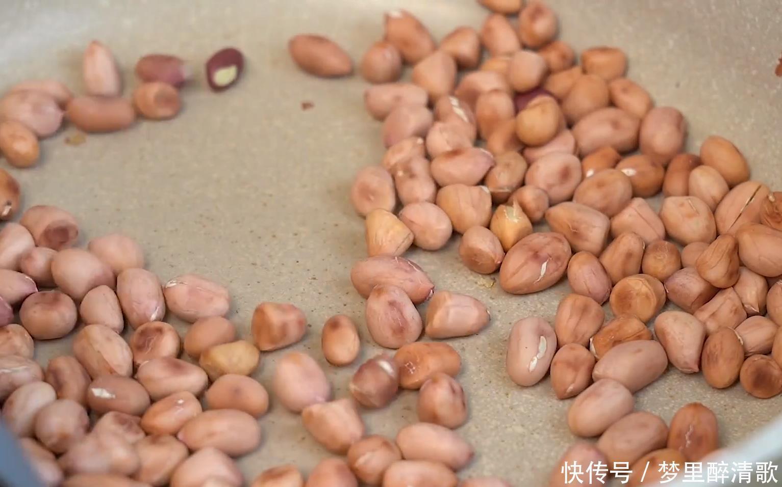 我家|我家糯米就爱这样吃,一蒸一烙,香甜软糯,全家人都爱吃,超简单