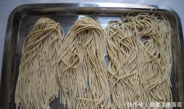 正宗|生产正宗武汉热干面的方法,注意这个细节,金岛Q子弹,秒外卖