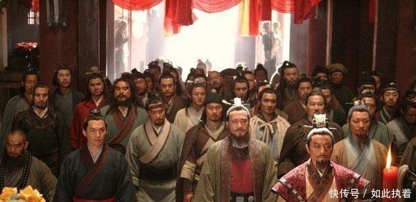 宋江临死之前,为何要用毒酒毒死李逵因为他知道一个大秘密!