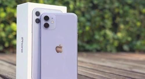 iPhone11|手机热卖榜：华为全军覆没，红米跻身前五，iPhone11销量第一