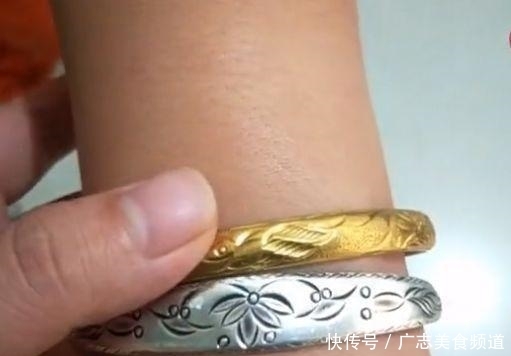 化妆|戴银手镯时,此“3个动作”不要有,好多人不懂,这多年白戴了!