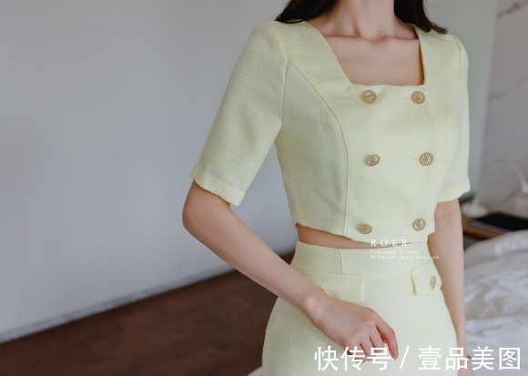 时尚|女神孙允珠时尚搭配:细灿鲜黄双排扣柠檬包臀衬裙