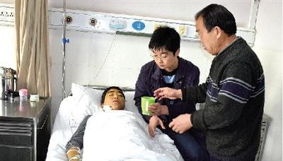 医生|亲人癌症晚期,治还是不治一位医生为患癌父亲的选择