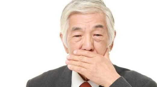 若身上四处“发臭”，不一定是不爱干净！很可能有潜藏疾病
