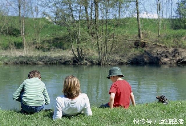 人际交往|爱“出去浪”和爱“宅在家”的娃，哪个更有出息？答案打脸父母