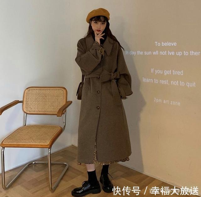 正确|大衣+半裙,才是冬天的正确打开方式