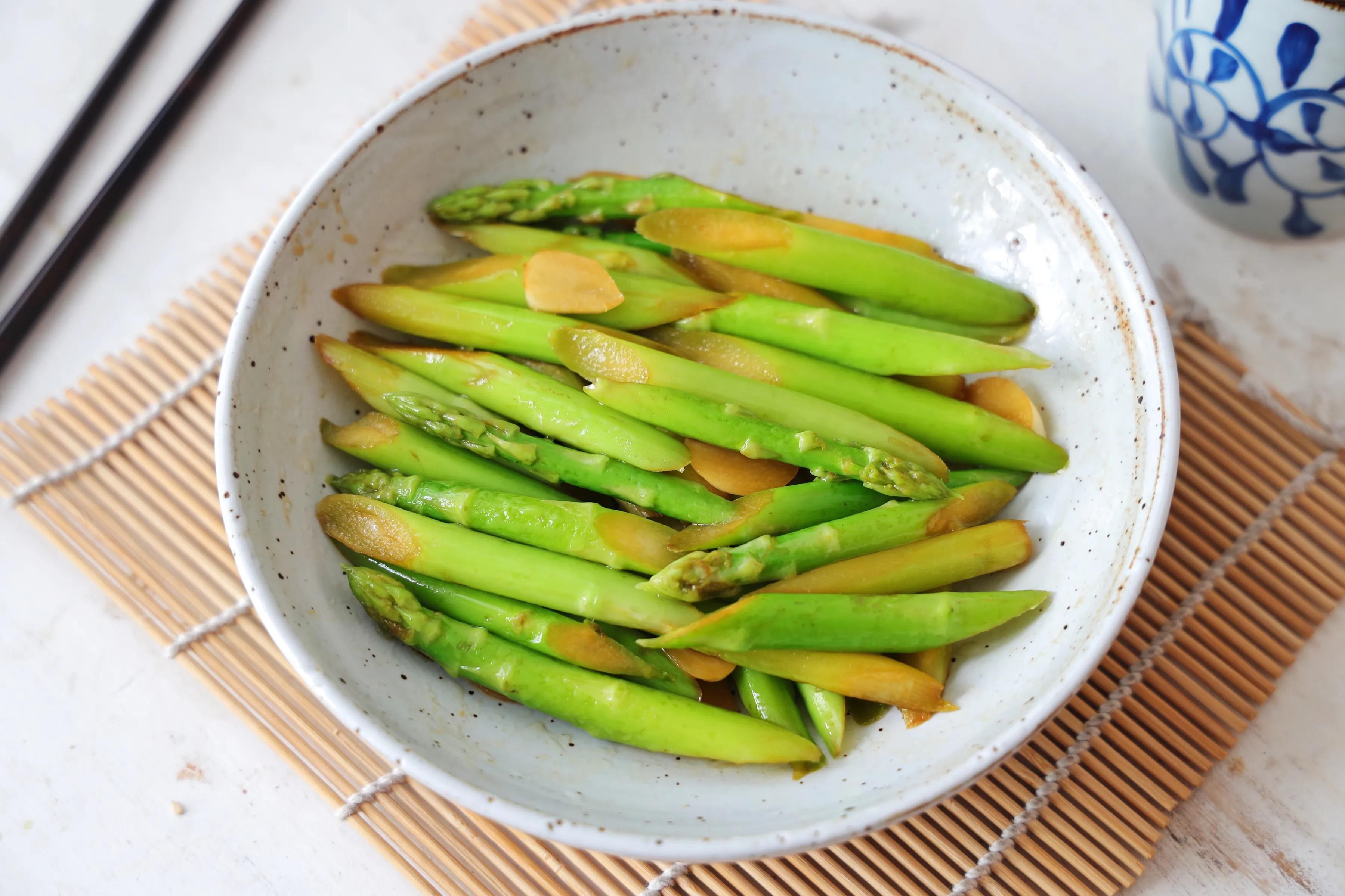 脆嫩|每次遇见这菜，我都要买一些回来吃，简单易做，脆嫩爽口营养美味