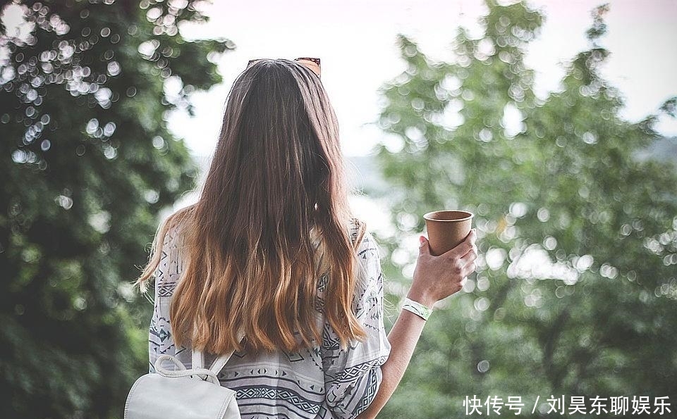 受伤|轻松一刻:闺蜜打电话告诉我,她现在受伤了在医院里,我纳闷的问