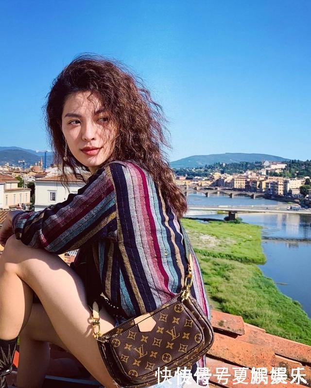 羊毛卷 发型师透露这3种发型留久了,“发际线”易上移,特别是最后一种