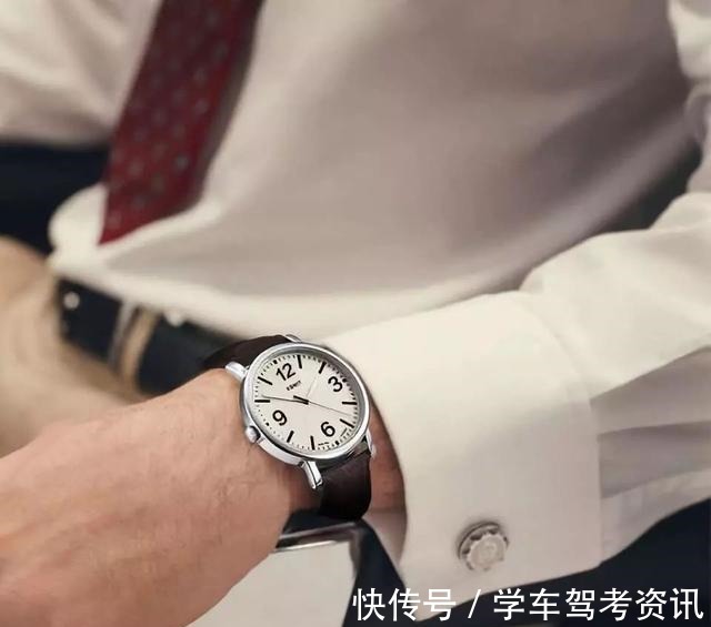 表壳 配饰也要讲究一番!瞧这5条“黄金法则”,可快速升级衣品!