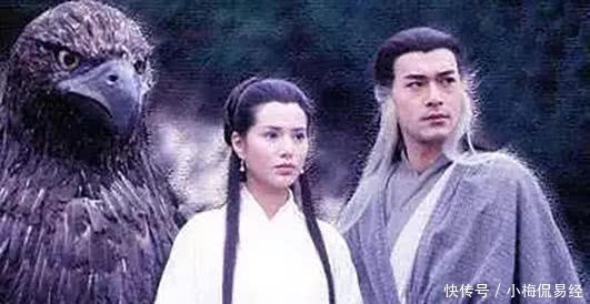 倚天中,黄衫女为何多次挺身庇护张无忌?其实他俩之间有暧昧