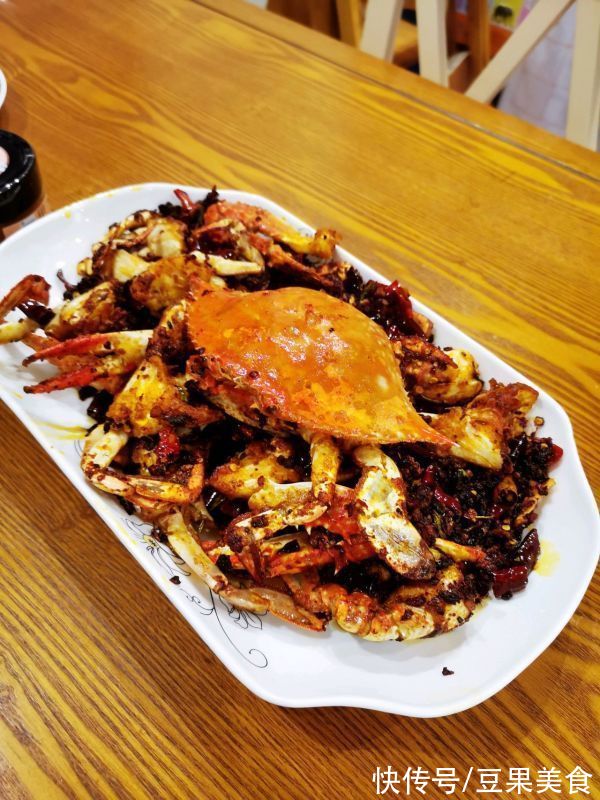 蒜瓣|超赞吮指香辣蟹别再用这么做了，教你新吃法