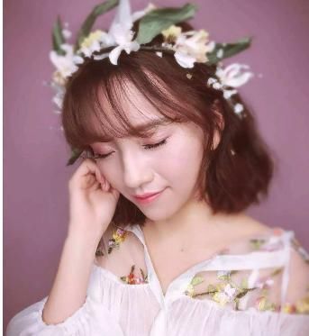 痘痘|注意,脸上有痘印后不能着急做这4件事,非常容易伤皮肤