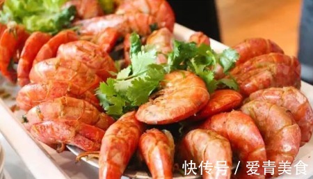 腥味|煮大虾，别直接用水煮！换成它，虾肉鲜嫩入味，好吃无腥味，营养