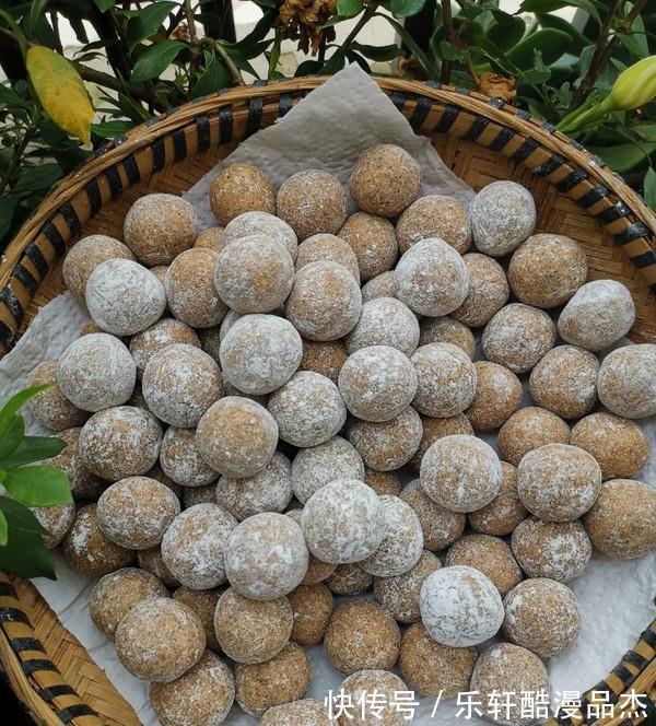 赤小豆粉|三伏天湿气重，教你在家复刻网红祛湿膏，跟湿气说拜拜