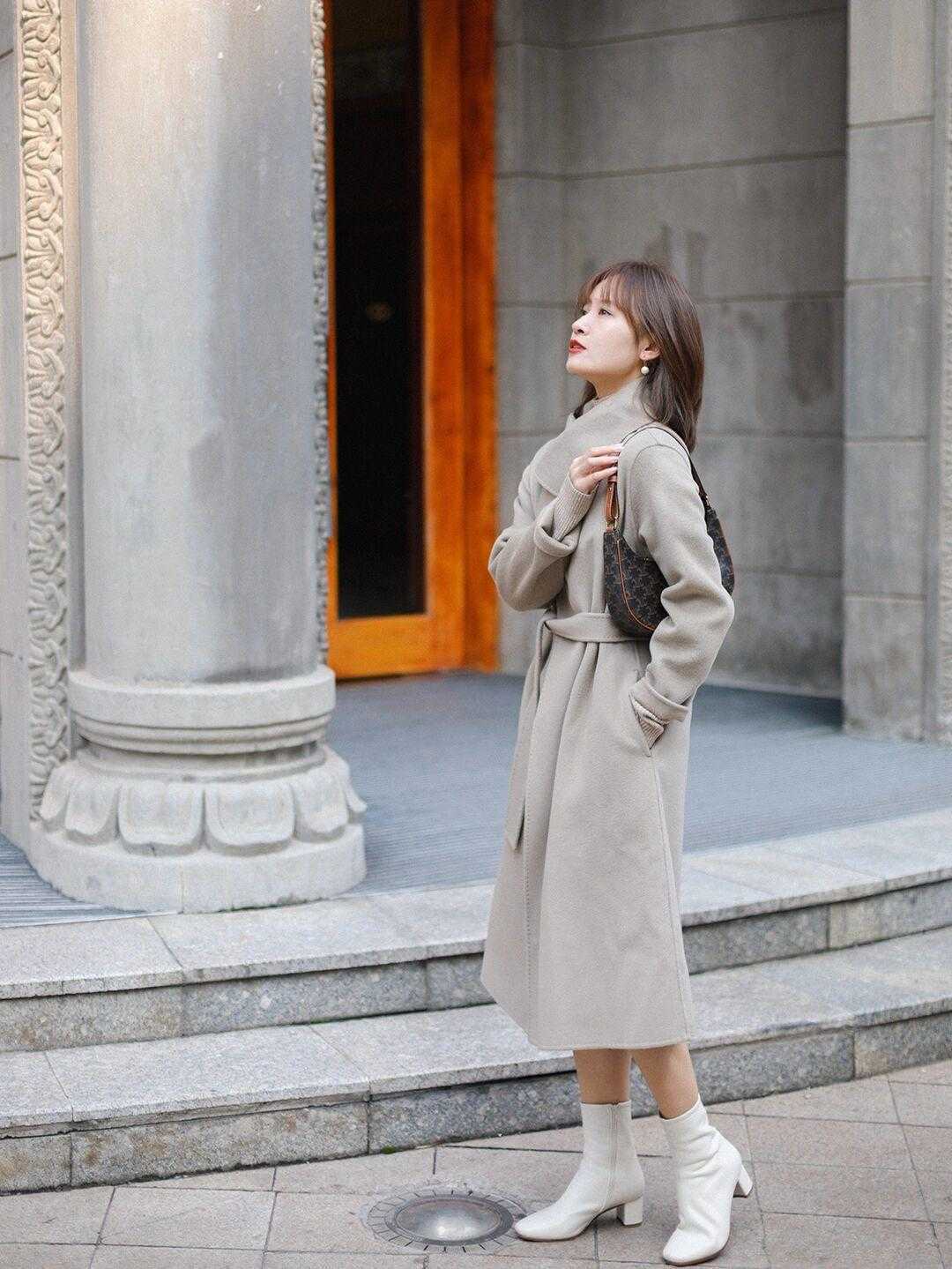 小姐姐|今年流行穿长不穿短,试试这件“及踝大衣”,让你轻松变成大长腿