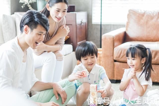 亲子关系|希望孩子爱思考、会表达、情商高?家长要学会和孩子多聊“废话”