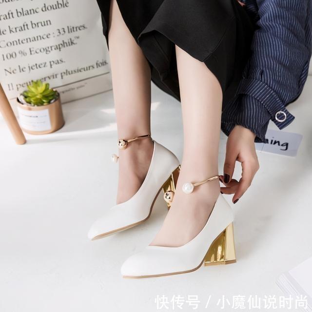 高跟鞋|女人总要备一双显气场的高跟鞋,简约大方,绽放女性魅力