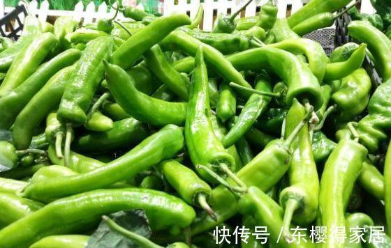 青辣椒|夏天吃一点辣椒,能降低血脂,抗菌消炎,治传染性肝炎