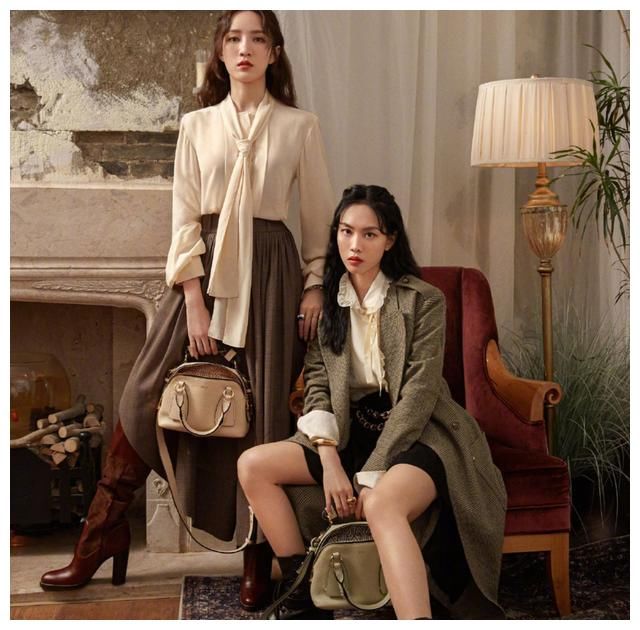 《浪姐》王霏霏公演第一名,出身相同的孟佳倒数淘汰:两人差在哪