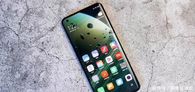 至尊|小米10至尊纪念版后悔买早了,小米20首秀,跑分或超百万