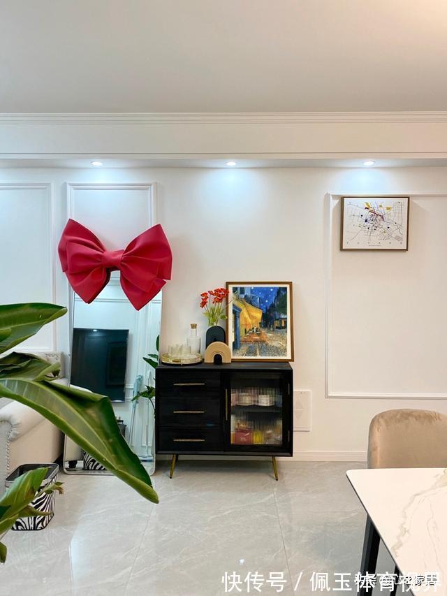 时尚|107㎡的家装风格选择了白色系，简单干净现代时尚，就是不耐脏