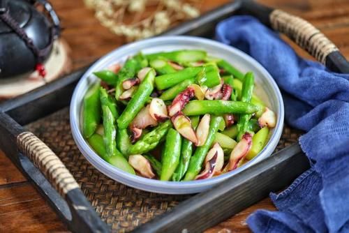 魷魚|明日芒種，特別適合吃這菜，順應時節更健康，清脆爽口又解暑