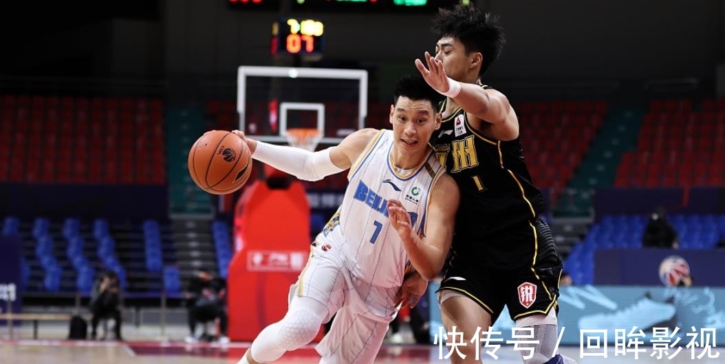 胡金秋|拒绝27分逆转，广厦险胜北京！胡金秋21+19怒吼庆祝，林书豪7中1
