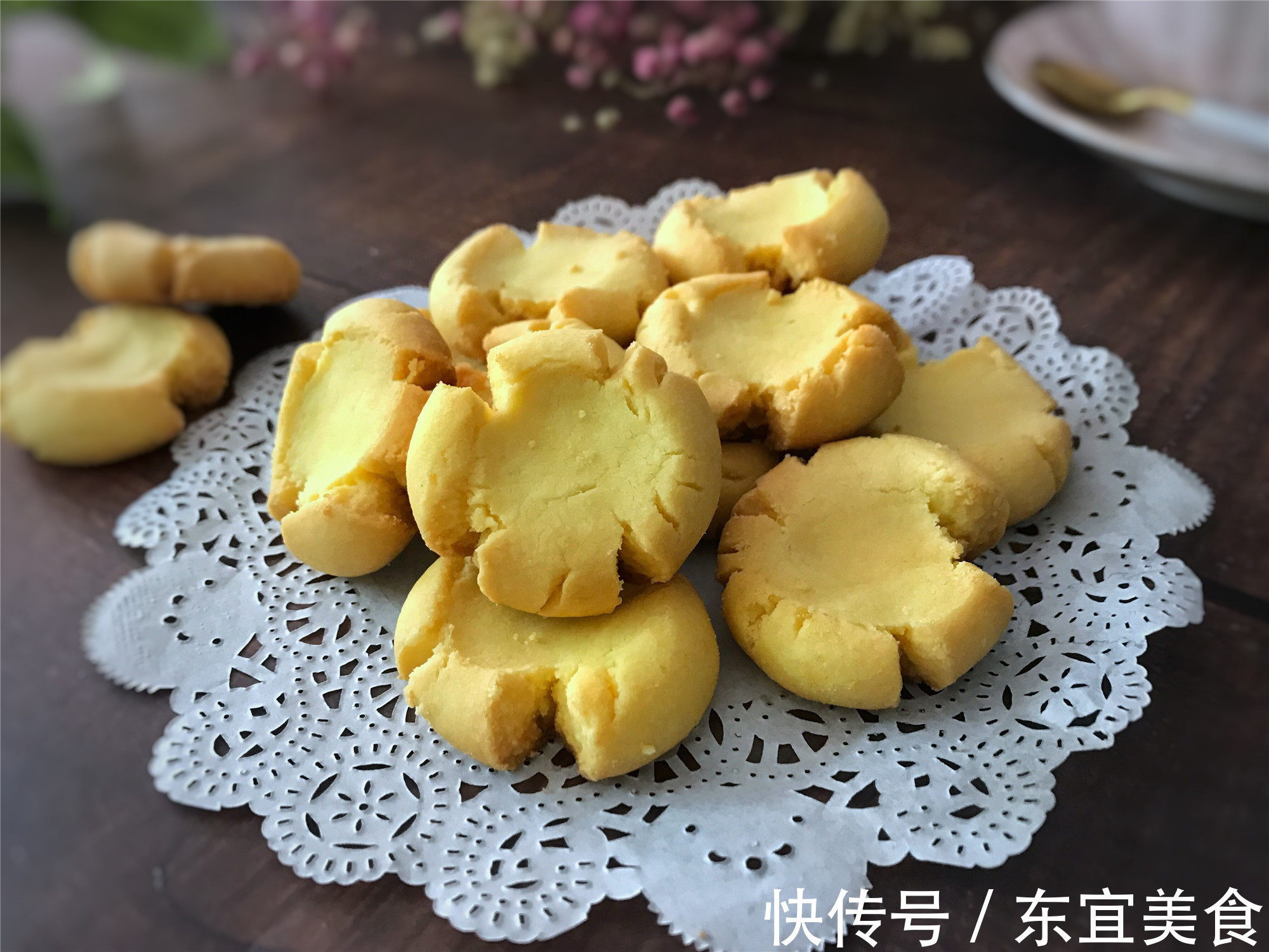 烘焙新手最容易上手的小饼干，简单易做，零失败，入口即化