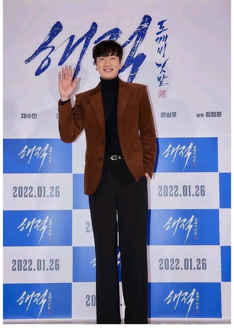 韩娱 “那个哥怎么了？”…让李光洙惊慌的提问！尴尬！