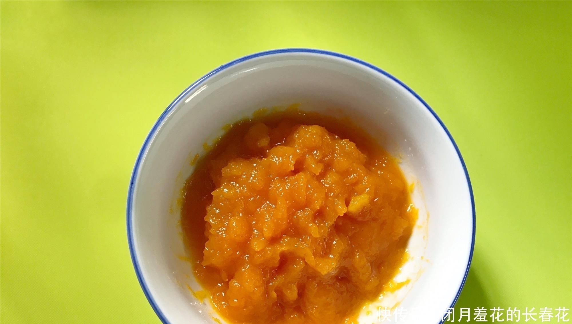 南瓜新吃法,不用面粉,不用烤箱,软糯香甜,比蛋糕简单还好吃