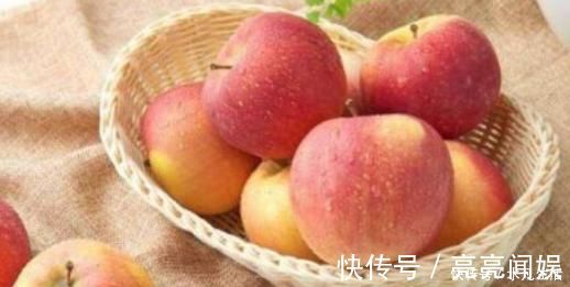 苹果|什么时间段吃苹果最好?饭前吃还是饭后吃?有人说是睡觉前!