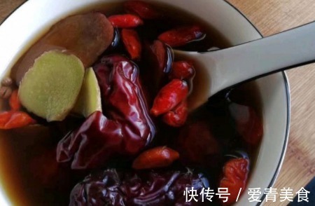 好处|夏季天热,吃生姜跟红枣有啥好处教你一个好吃做法,天天吃不够