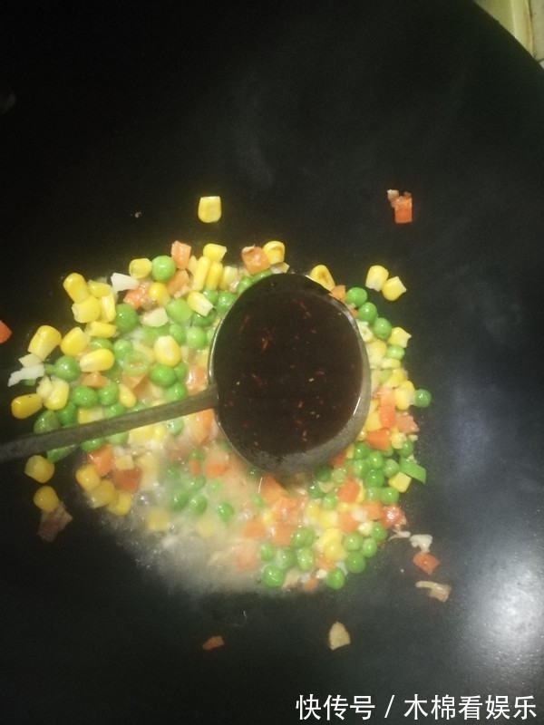 变质虾|这些农村河里的野味，你吃过吗味道胜过餐厅的硬菜，好吃极了