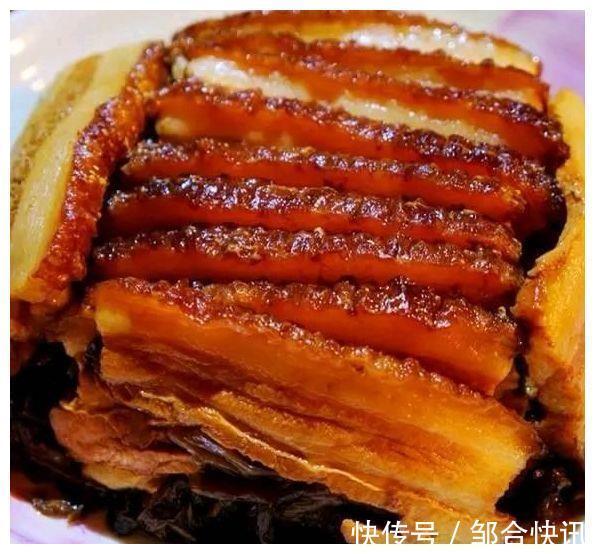 腊肉|美食优选香干炒腊肉、红烧大虾、私房大盘鸡、梅菜扣肉的做法