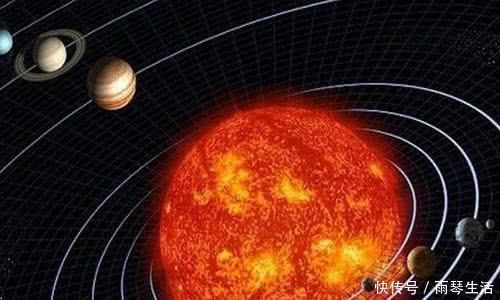 太阳 太空中没有氧气,为什么太阳可以燃烧几十亿年因为那都是假象