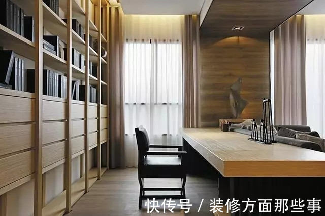 业主|102平现代风三居室，巧妙地将书房设置在客厅十分宽敞