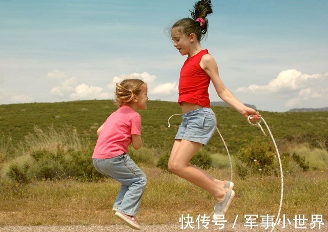 锻炼|为何跳绳是运动之王?医生说出实情,坚持跳绳,或有3个好处