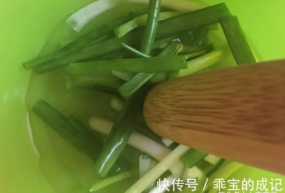 鸡眼|一根葱白,巧治大病!民间11个葱白妙用方,11种疾病不药而愈!