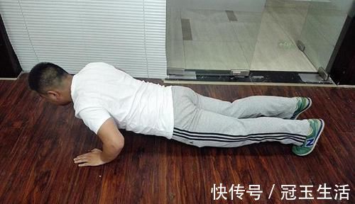 男人|为什么医生都推荐男人做俯卧撑一分钟完成多少,才能算强壮