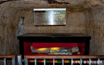 见到|盗墓贼见到金缕玉衣,为何只抽金丝不拿玉片?原因被很多人忽略了