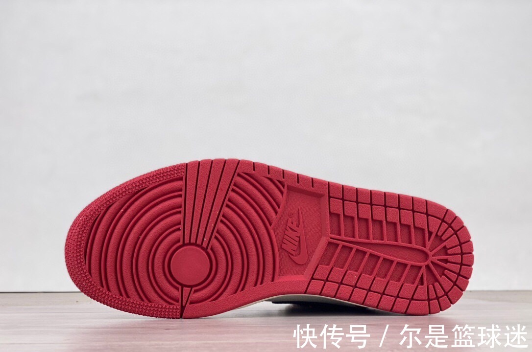 travis TS藤原浩联名闪电倒钩 红白!