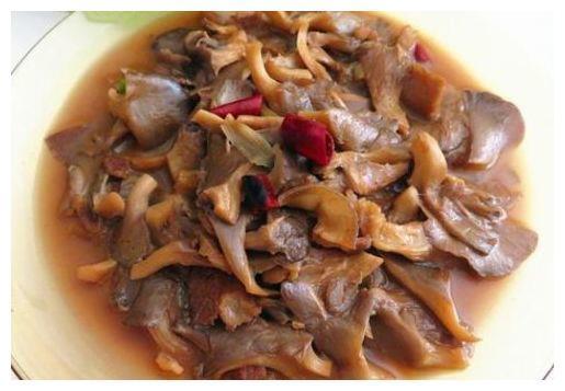 闺蜜来我家蹭饭，炒几道香飘四溢家常菜，闺蜜吃完后说下次还来