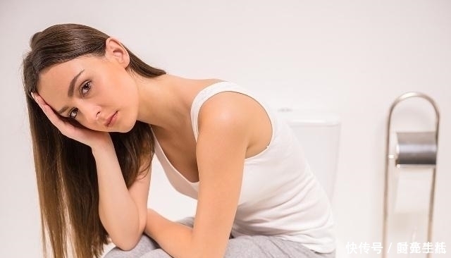 毒素|身上2处“通便穴”，每天睡前按一按，助你缓解便秘，肠道更通畅