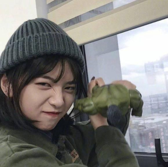 青春期|女生在青春期经常做这3种举动,长高又瘦腿,轻轻松松冲刺1米7