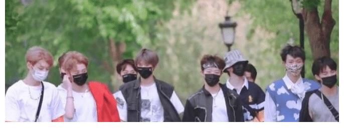 杜天宇果然出道不愁沒資源啊！出道的唱男團歌曲他唱大運會推廣曲