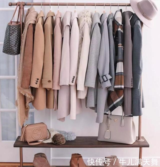 伞裙 衣服不用太多,会搭配很重要!今年超火大衣+裙子穿搭示范漂亮!